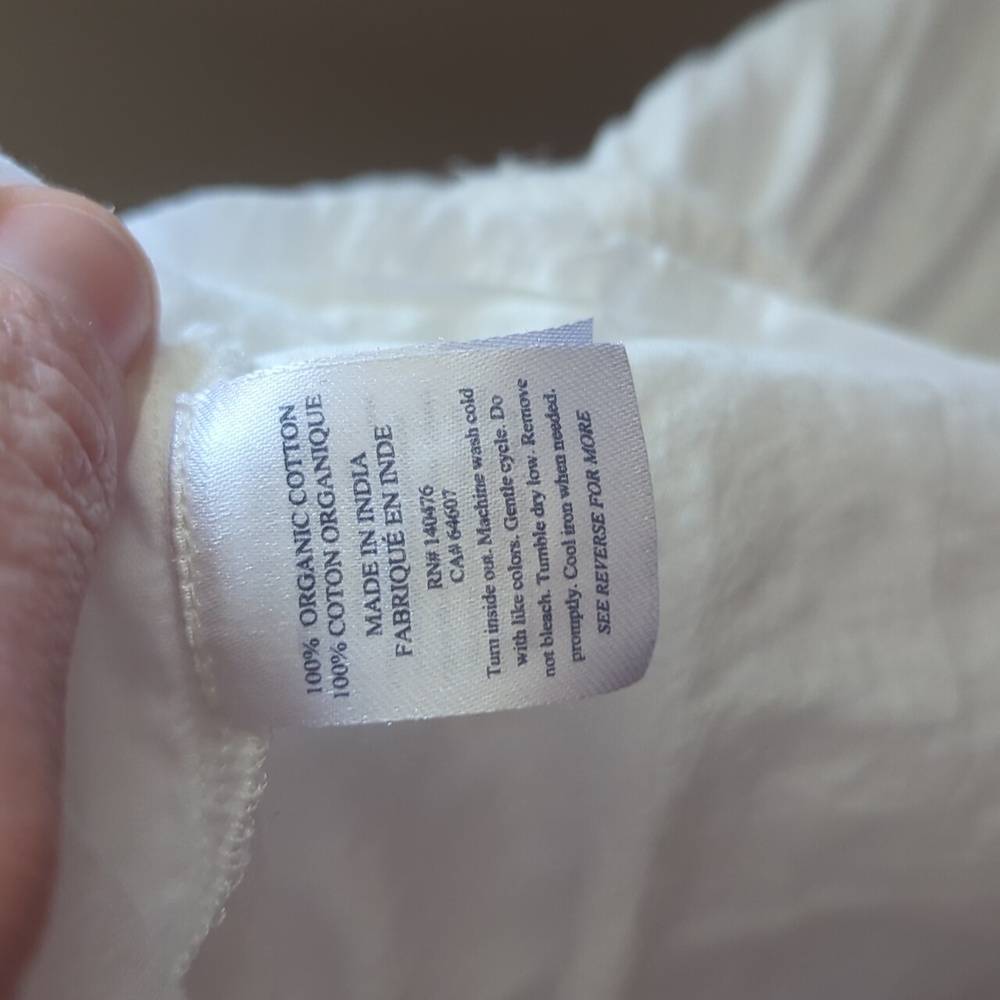 Faherty Dress - Picture 3 of 4